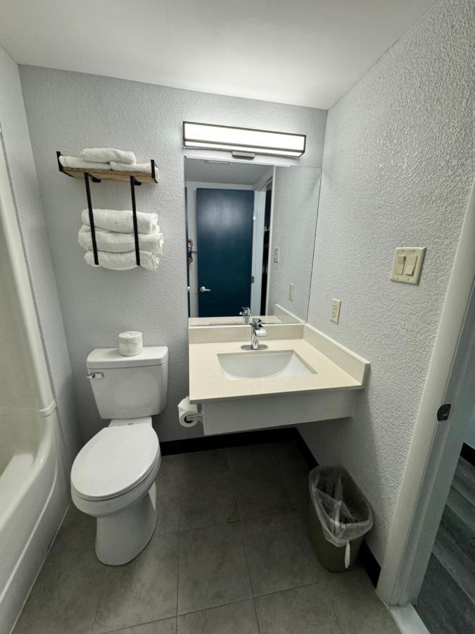 Studio 6 Suites East Syracuse Airport מראה חיצוני תמונה